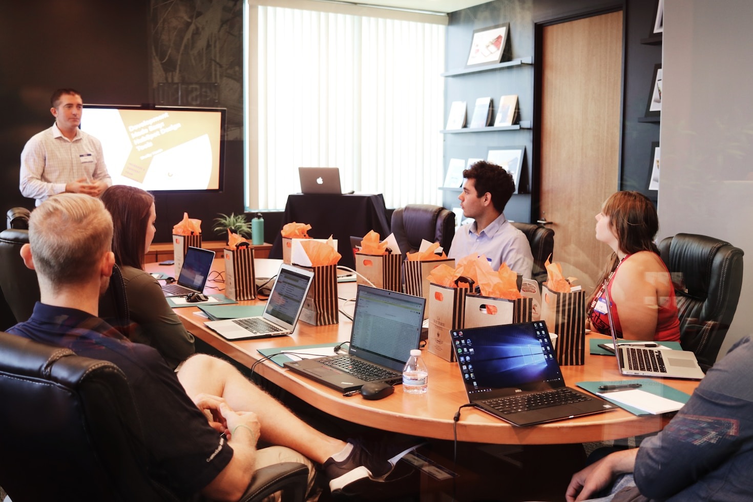 The Essential Guide to Starting a Successful Venture